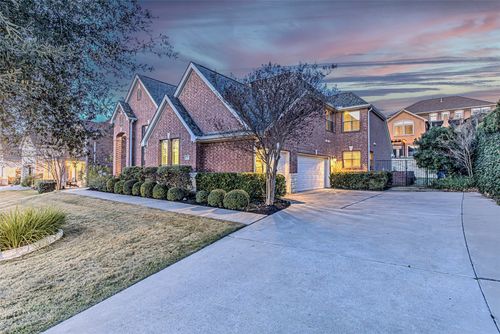 110 Sebastians Run, Austin, TX, 78738-6556 | Card Image