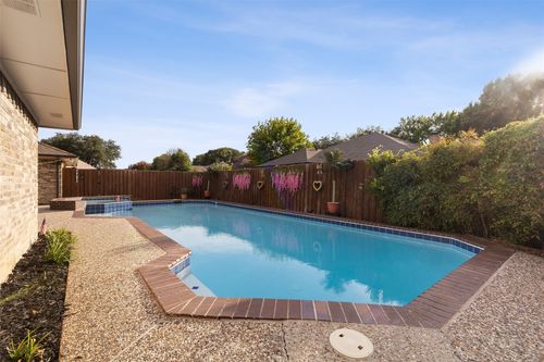 4005 Bullock Dr, Plano, TX, 75023-5619 | Card Image