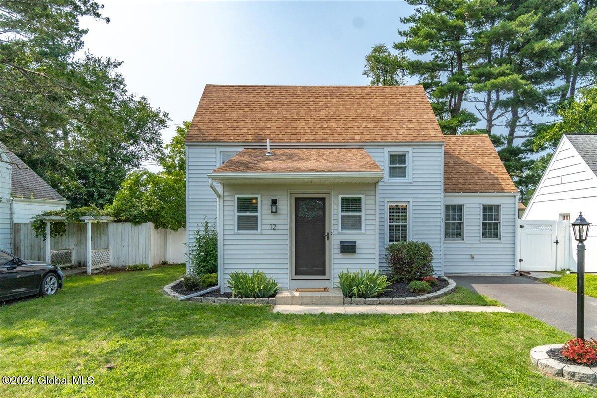Victor St, Albany, NY 12206