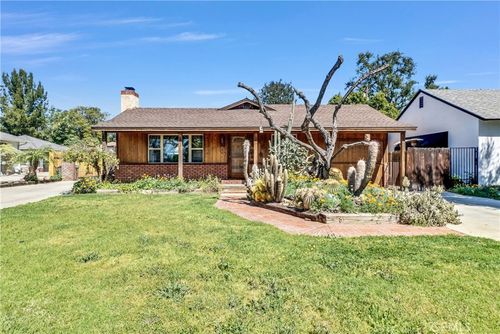 4685 Rosewood Pl, Riverside, CA, 92506-1082 | Card Image