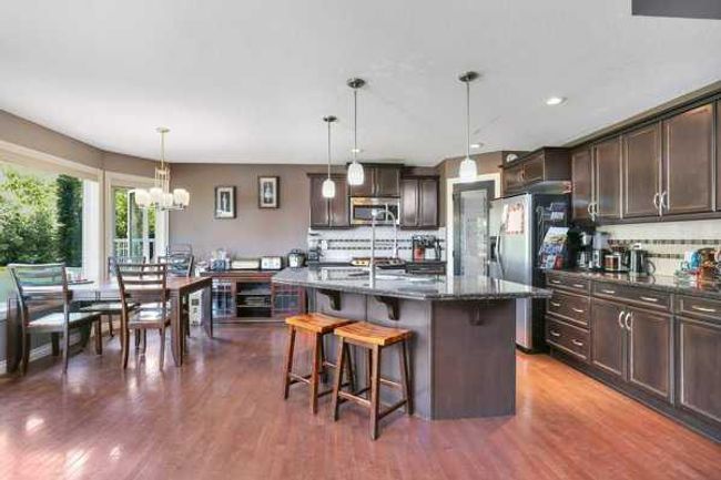 16 Oakwood Close, House other with 5 bedrooms, 4 bathrooms and 6 parking in Red Deer AB | Image 5