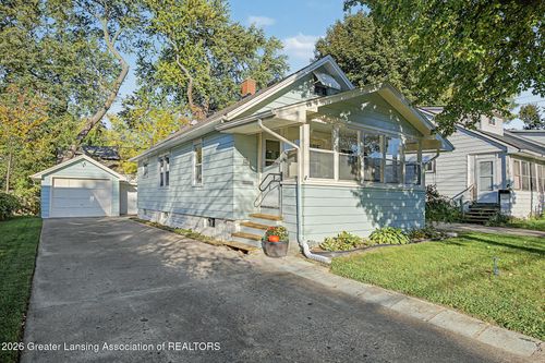 819 Cawood St, Lansing, MI, 48915-1316 | Card Image