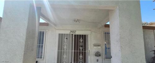 2932 Demetrius Ave, Las Vegas, NV, 89101-1612 | Card Image