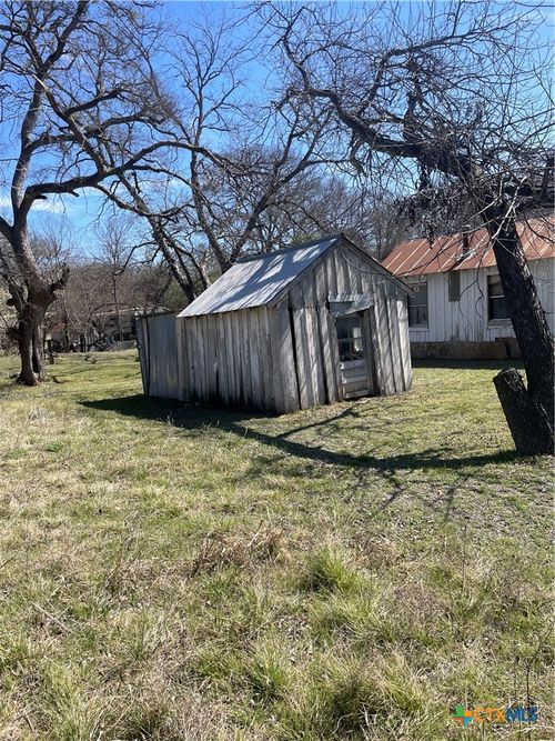 503 N Race St, Lampasas, TX, 76550-1755 | Card Image