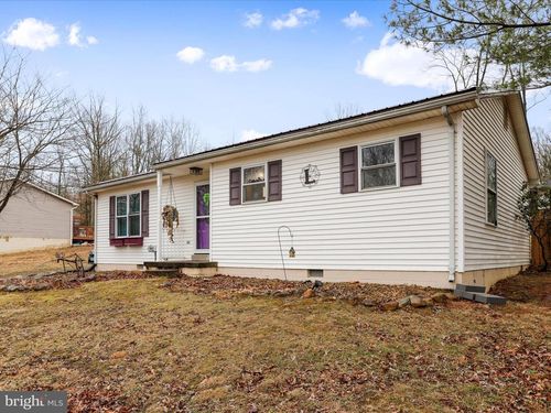 726 Warden Circle Rd, WARDENSVILLE, WV, 26851-8308 | Card Image