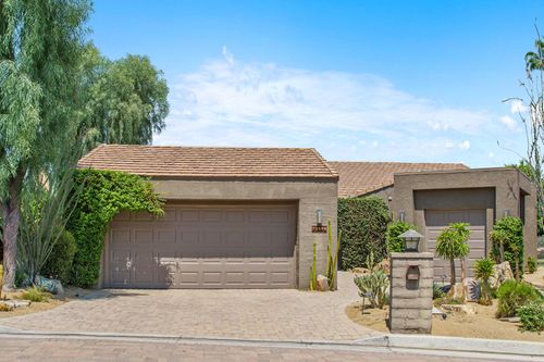 73698 Irontree Dr, Palm Desert, CA, 92260-6907 | Card Image