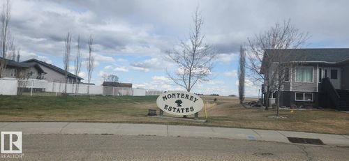 24 Monterey Estate, Wetaskiwin, AB, T9A1K2 | Card Image