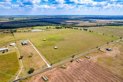501 Anderson Ranch Rd, Waxahachie, TX, 75167-9072 | Card Image