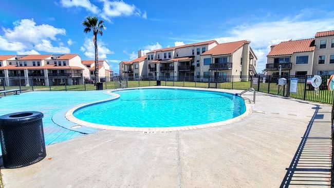 APT-107 - 620 S Fulton Beach Rd, Condo with 2 bedrooms, 2 bathrooms and null parking in Rockport TX | Image 7