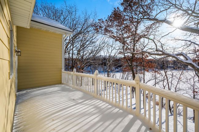 An alternate view of the deck in the winter. | Image 38