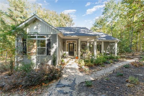 1034 Melvin Wrenn Rd, Yanceyville, NC, 27379-9549 | Card Image