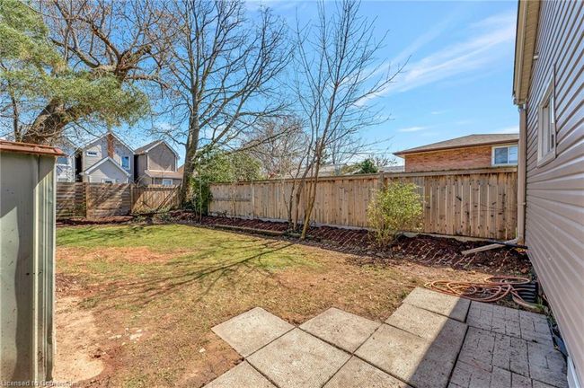 24 Carlisle St, House other with 3 bedrooms, 2 bathrooms and 1 parking in Hamilton ON | Image 25