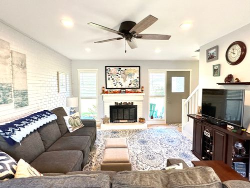 unit-4e-85 Viscount Dr, Milford, CT, 06460-5768 | Card Image