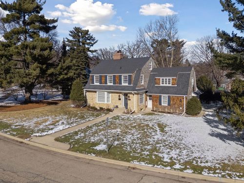 932 9th Ave Sw, Rochester, MN, 55902-6315 | Card Image