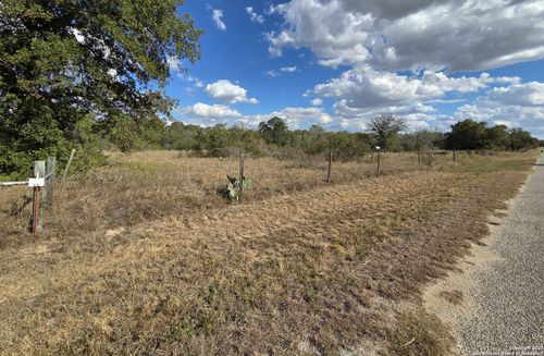 1830 Clear Lake Loop, Poteet, TX, 78065-4738 | Card Image