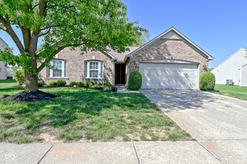 1896 Windsor Ln, Danville, IN, 46122-9381 | Card Image