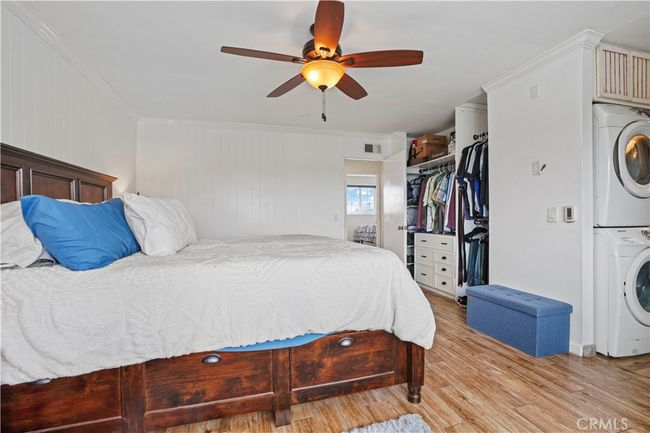 17882 Hallcroft Ln, House other with 4 bedrooms, 3 bathrooms and 6 parking in Huntington Beach CA | Image 17