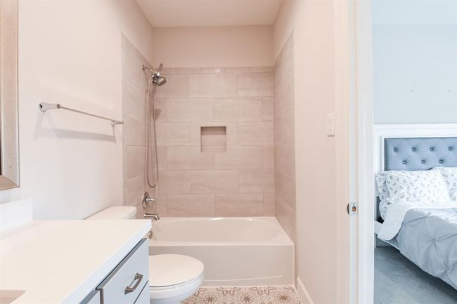 25234 Calhoun Creek Dr, House other with 3 bedrooms, 3 bathrooms and 2 parking in Spring TX | Image 25
