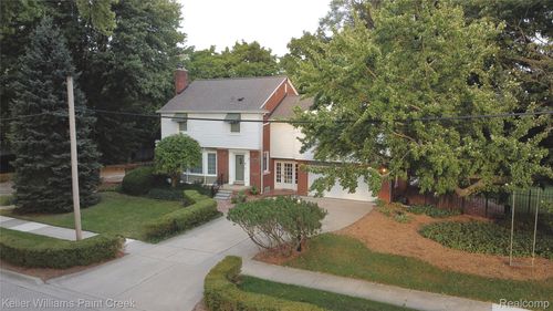 1405 Wellesley Dr, Mount Clemens, MI, 48043-6516 | Card Image