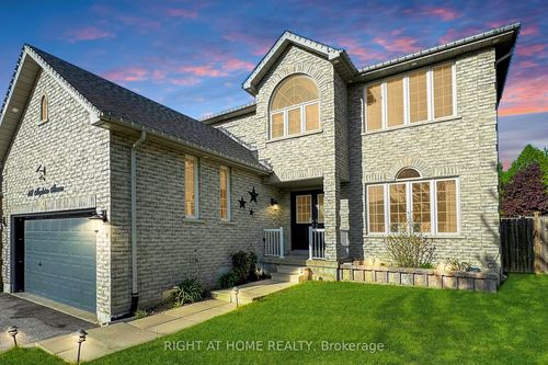 418 Mapleton Ave, Barrie, ON, L4N0Z9 | Card Image