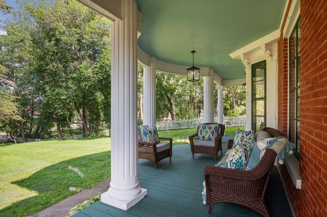 Enjoy your day on the grand porch | Image 4