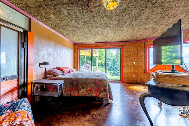 148 Private Rd 7, House other with 4 bedrooms, 3 bathrooms and null parking in Vershire VT | Image 27