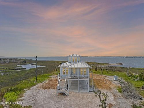 316 Bettie Path Rd, Beaufort, NC, 28516-6734 | Card Image