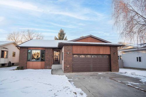 50 Ramsey Ave, Red Deer, AB, T4P3K3 | Card Image