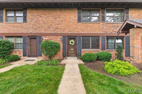 7903 Royal Arms Court, Crestwood, MO, 63123 | Card Image