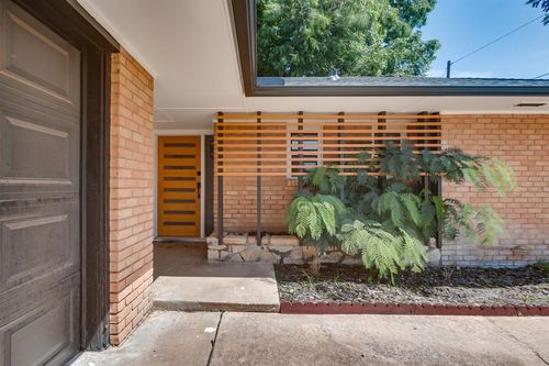 3325 Nw 65th St, Oklahoma City, OK, 73116-3513 | Card Image