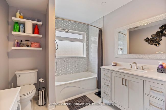 17 Hirons Dr, House other with 3 bedrooms, 3 bathrooms and 2 parking in Ajax ON | Image 25