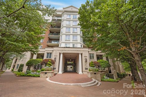 343-300 W 5th St, Charlotte, NC, 28202-1551 | Card Image