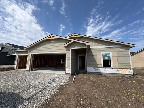 5805 N Plumthicket St, Bel Aire, KS, 67226-3561 | Card Image