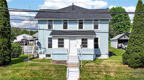 204 N Market St, Somerset, OH, 43783-8902 | Card Image