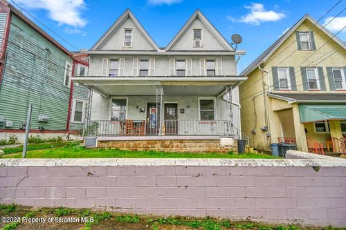 114 New York St, Scranton, PA, 18509-2822 | Card Image