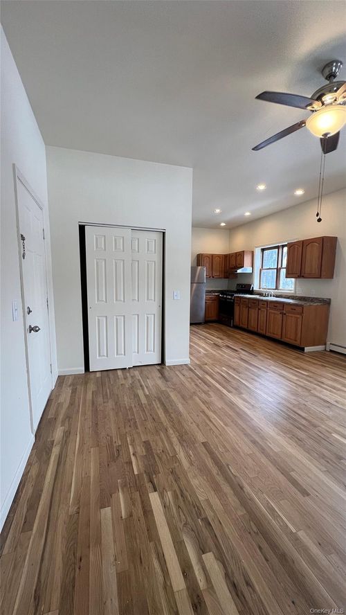 apt-1-74 North St, Newburgh, NY, 12550-3455 | Card Image