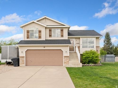 2029 1720, Clinton, UT, 84015-8300 | Card Image