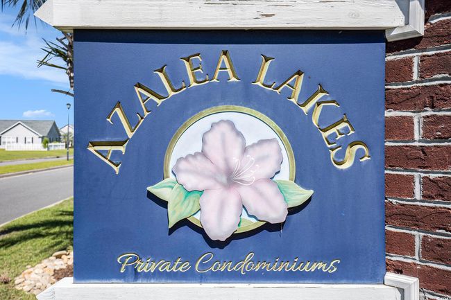 View of community / neighborhood sign | Image 18