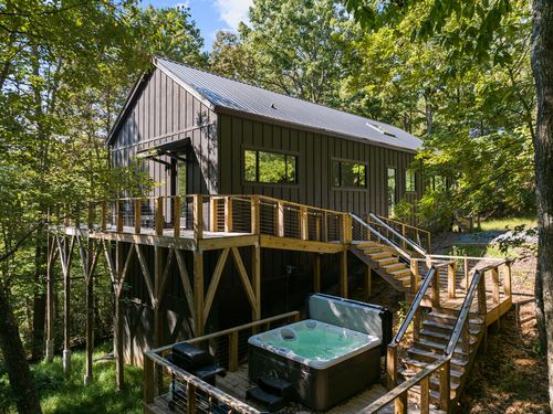 206 Anderson Dr, Blue Ridge, GA, 30513 | Card Image
