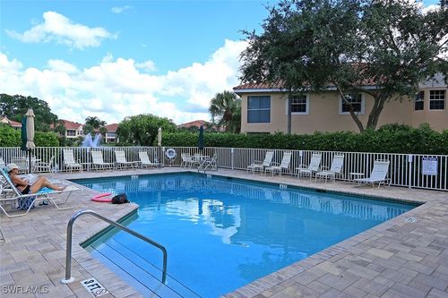 apt-301-6190 Reserve Cir, NAPLES, FL, 34119-4221 | Card Image