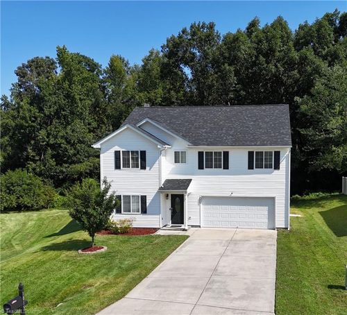 1015 Cayley Court, High Point, NC, 27260 | Card Image