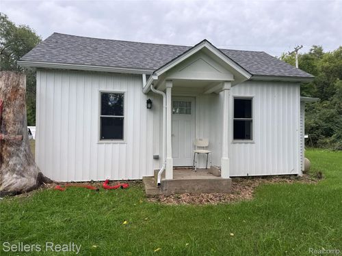 7230 N Mckinley Road, Flushing Charter Township, MI, 48433 | Card Image