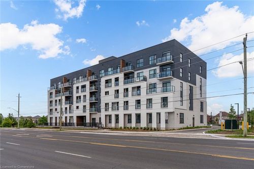 {{alt}} | Card Image