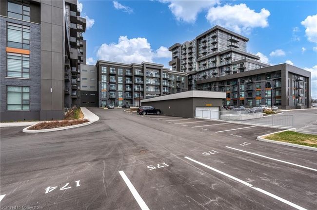 106 - 460 Dundas St E, House attached with 1 bedrooms, 1 bathrooms and 1 parking in Hamilton ON | Image 5