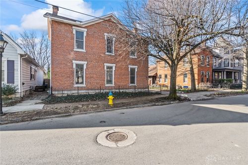 80 Green St, Dayton, OH, 45402-2833 | Card Image