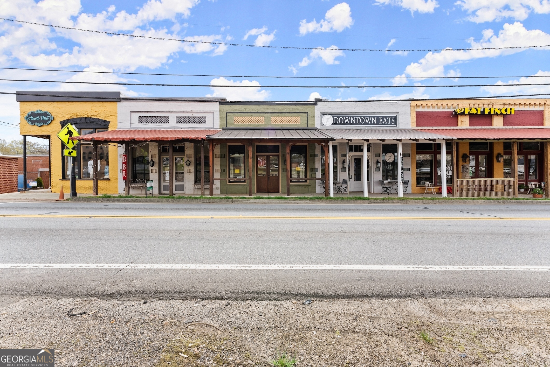 9159 Gillsville Rd, Maysville, GA 30558