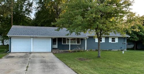 3146 N Concourse Dr, Mount Pleasant, MI, 48858-8107 | Card Image