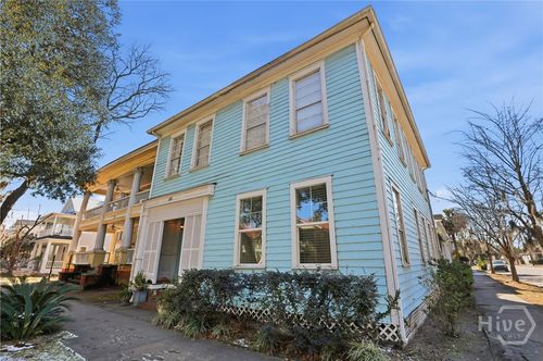 521 W 37th St, Savannah, GA, 31415-8401 | Card Image