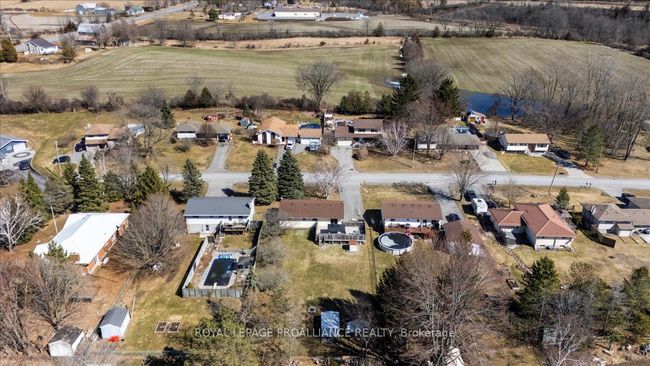 197 Chatterton Valley Cres, House other with 3 bedrooms, 2 bathrooms and 6 parking in Foxboro ON | Image 46