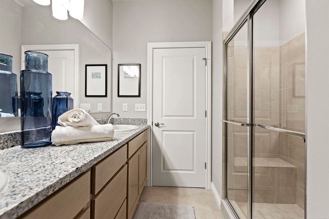 Owner's Bath | Image 24